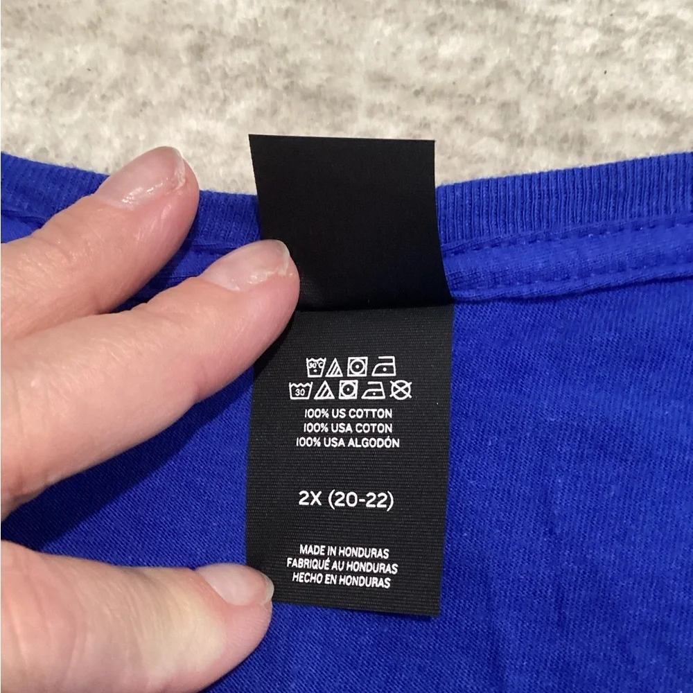 EUC - Hanes "Perfect" Cobalt Blue Tee - Worn Once - Size 2x!!! - Picture 4 of 9